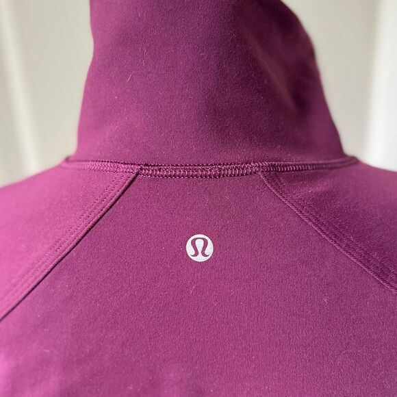 Lululemon Nice Asana Jacket Plum / Pow Stripe Raspberry Glo Light 10 - Picture 6 of 6